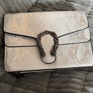 Chic Silver Textured Clutch